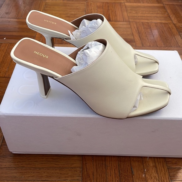 NEOUS Jumel Cream Mule - US 8 - Picture 3 of 7